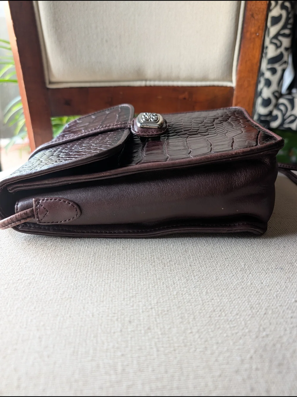 Brighton One World Brown Croc-Embossed Leather Messenger Crossbody